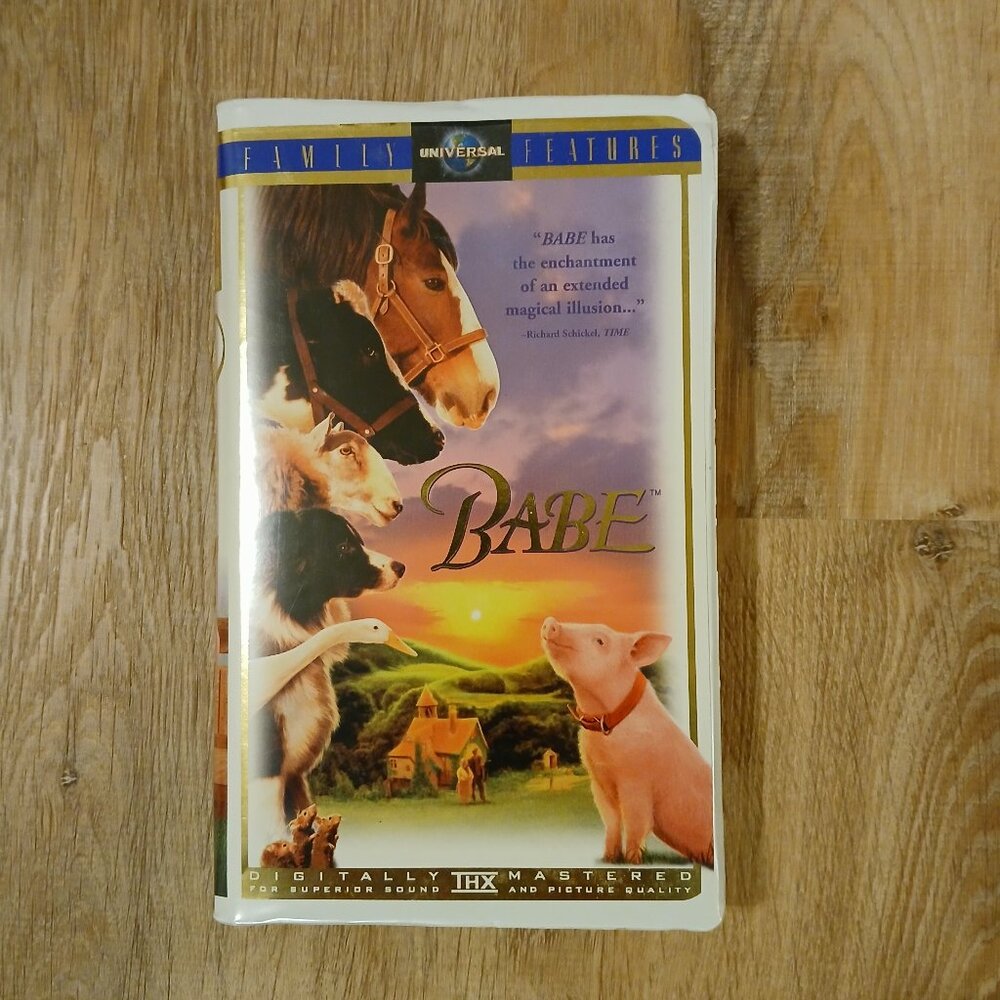 Babe 1995 VHS - (Pre-loved)